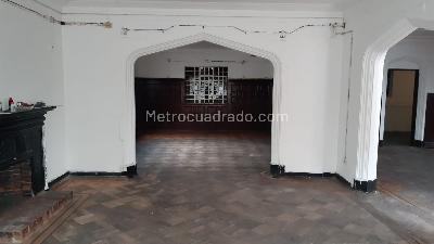 Casa de 5 alcobas en venta en Chapinero, Bogotá, 619 m² · foto 18 de 20