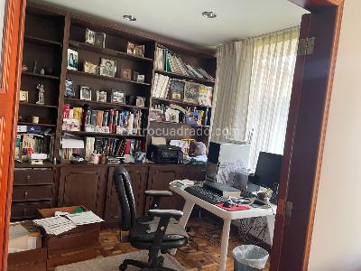 Casa en venta en Santa Paula, Bogotá · foto 4 de 20