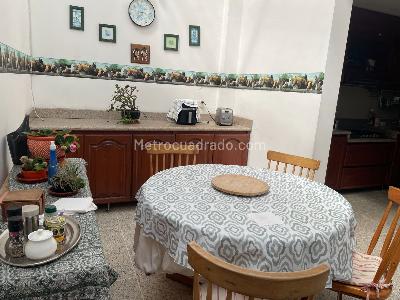 Casa en venta en Santa Paula, Bogotá · foto 7 de 20