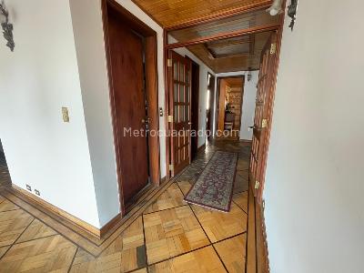 Apartamento en venta en Chico, Bogotá · foto 16 de 18