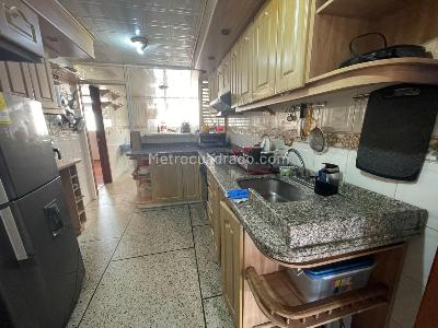 Apartamento en venta en Chico, Bogotá · foto 5 de 18