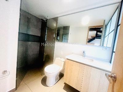 Apartamento en venta en Polo Club, Bogotá · foto 2 de 12