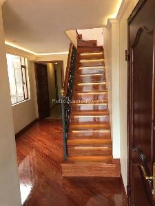 Apartamento de 4 alcobas en venta en El Batan, Bogotá, 201 m² · foto 7 de 14