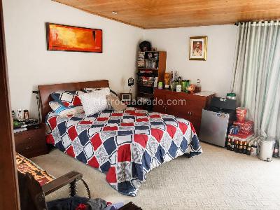Apartamento de 4 alcobas en venta en El Batan, Bogotá, 201 m² · foto 4 de 14