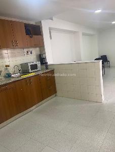 Casa de 5 alcobas en venta en Alcazares Norte, Bogotá, 207 m² · foto 15 de 18