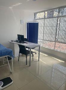 Casa de 5 alcobas en venta en Alcazares Norte, Bogotá, 207 m² · foto 5 de 18