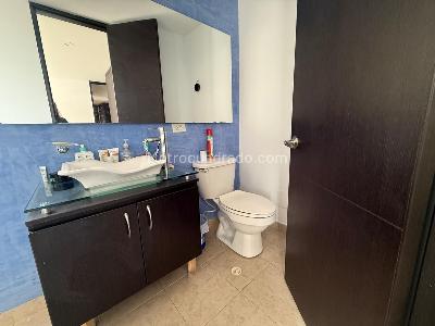 Apartamento de 3 alcobas en venta en Cedro Narvaez, Bogotá, 105 m² · foto 10 de 20
