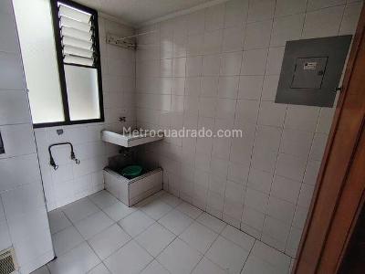 Apartamento en venta en Normandia, Bogotá · foto 9 de 13