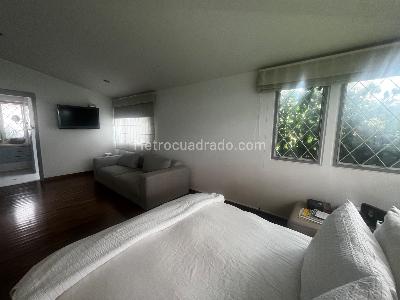 Casa de 4 alcobas en venta en Calleja Baja, Bogotá, 218 m² · foto 6 de 20