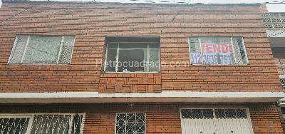 Casa de 5 alcobas en venta en Santa Rosa, Bogotá, 120 m² · foto 10 de 11
