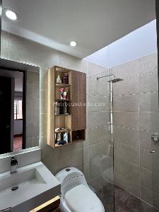 Casa de 4 alcobas en venta en Los Arrayanes, Bogotá, 250 m² · foto 6 de 20