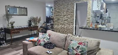 Apartamento de 2 alcobas en venta en Centro, Bogotá, 127 m² · foto 2 de 20