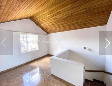 Casa en venta en Morato, Bogotá · foto 9 de 17