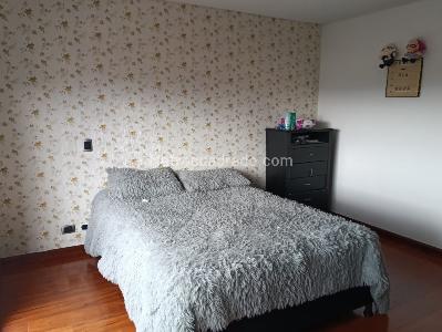 Casa de 5 alcobas en venta en Santa Lucia, Chía, 280 m² · foto 9 de 15