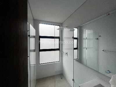 Apartamento de 2 alcobas en venta en San Patricio Usaquen, Bogotá, 92 m² · foto 5 de 8
