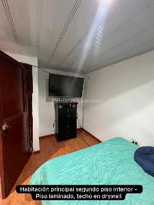 Casa de 5 alcobas en venta en Centenario Fontibon, Bogotá, 390 m² · foto 14 de 20
