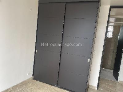 Apartamento de 3 alcobas en venta en Br Altos Del Peñon, Girardot, 64 m² · foto 11 de 20