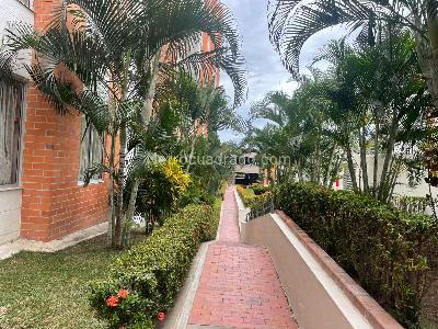 Apartamento de 3 alcobas en venta en Br Altos Del Peñon, Girardot, 64 m² · foto 17 de 20