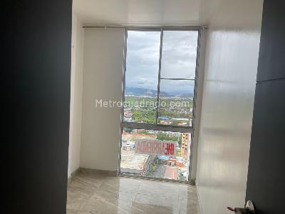 Apartamento de 3 alcobas en venta en Br Altos Del Peñon, Girardot, 64 m² · foto 9 de 20