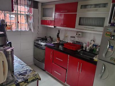 Apartamento de 3 alcobas en venta en Carlos Lleras Restrepo, Bogotá, 62 m² · foto 5 de 11