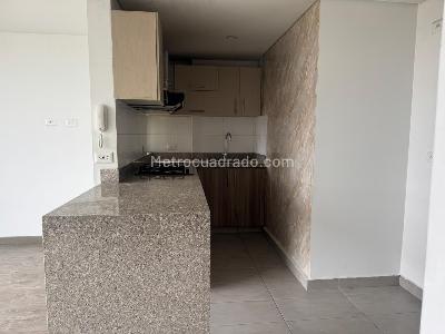 Apartamento de 3 alcobas en venta en Nueva Castilla Tintal, Bogotá, 63 m² · foto 3 de 16