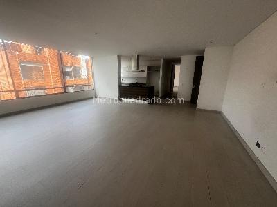Apartamento de 2 alcobas en venta en Chico Iii Sector, Bogotá, 124 m² · foto 4 de 20