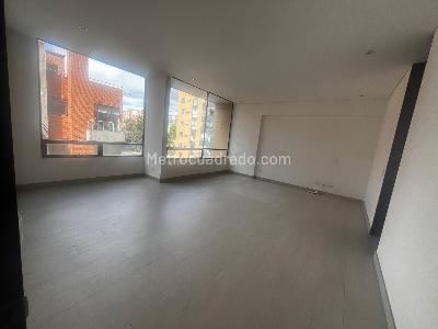 Apartamento de 2 alcobas en venta en Chico Iii Sector, Bogotá, 124 m² · foto 9 de 20