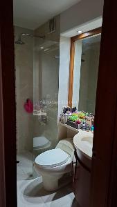 Apartamento en venta en Santa Barbara Central, Bogotá · foto 9 de 11