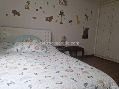 Apartamento en venta en Santa Barbara Central, Bogotá · foto 15 de 17