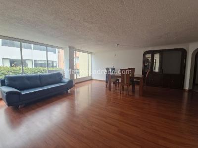 Apartamento en venta en Santa Barbara Central, Bogotá · foto 4 de 17