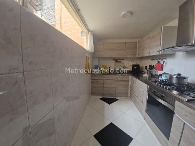 Apartamento en venta en Santa Barbara Central, Bogotá · foto 5 de 17