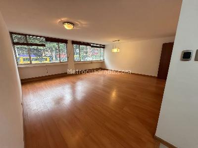 Apartamento en venta en El Nogal, Bogotá · foto 8 de 17