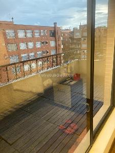 Apartamento de 3 alcobas en venta en Chico Navarra, Bogotá, 310 m² · foto 12 de 16