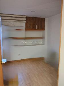 Apartamento de 3 alcobas en venta en Hayuelos, Bogotá, 60 m² · foto 6 de 20
