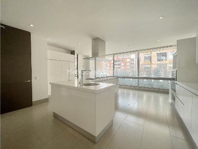 Apartamento en venta en Chico, Bogotá · foto 7 de 20