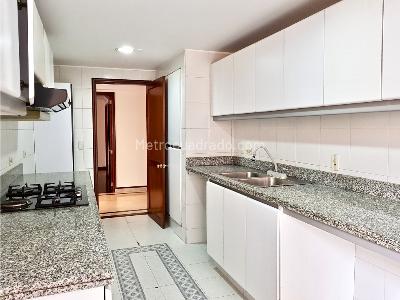 Apartamento en venta en Recodo Del Country, Bogotá · foto 9 de 19