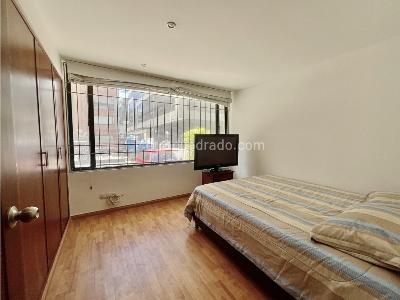 Apartamento en venta en La Carolina, Bogotá · foto 7 de 20