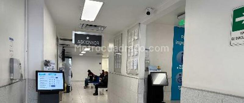 Local Comercial en Arriendo, CHAPINERO MEDIO, Bogotá D.C. - Vista 2