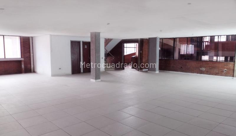 Edificio de Oficinas en Arriendo, MONTEVIDEO, Bogotá D.C. – další