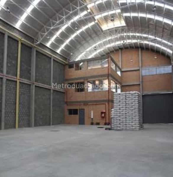 Bodega en Venta, Parque industrial, Mosquera - Más