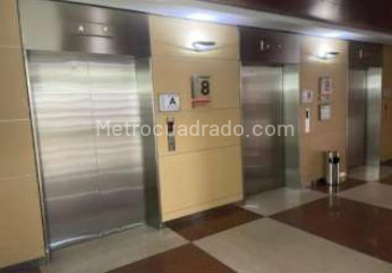 Oficina en Arriendo, CIUDAD SALITRE, Bogotá D.C. - View 3