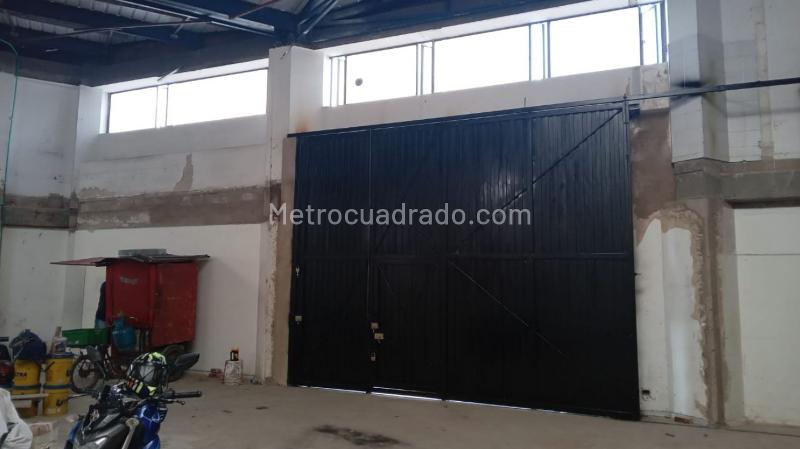 Bodega en Arriendo, PUENTE ARANDA, Bogotá D.C. - Mehr
