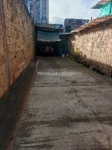 Casa de 2 alcobas en venta en Zona Franca Fontibon, Bogotá, 198 m² · foto 5 de 6