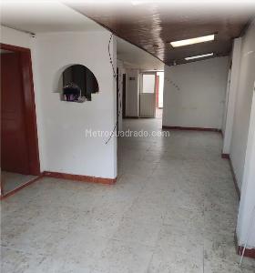 Casa de 5 alcobas en venta en Zona Franca Fontibon, Bogotá, 142 m² · foto 14 de 15