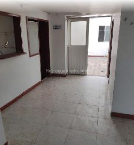 Casa de 5 alcobas en venta en Zona Franca Fontibon, Bogotá, 142 m² · foto 9 de 15