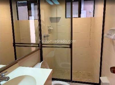 Apartamento de 2 alcobas en venta en Parque Del Virrey, Bogotá, 136 m² · foto 3 de 19