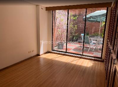 Apartamento de 2 alcobas en venta en Parque Del Virrey, Bogotá, 136 m² · foto 9 de 19