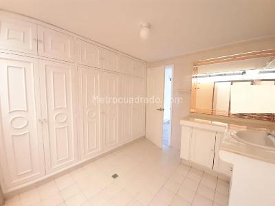 Casa de 4 alcobas en venta en El Ingenio, Cali, 400 m² · foto 17 de 19
