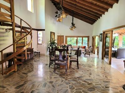 Casa de 5 alcobas en venta en Pance, Cali, 262 m² · foto 3 de 20