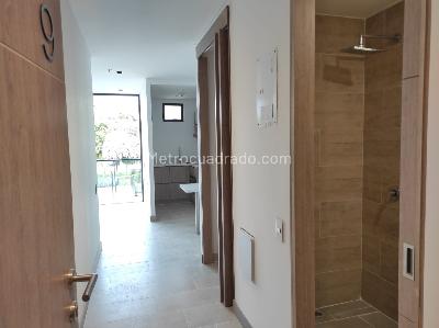 Apartamento de 1 alcoba en venta en Parcelaciones Pance, Cali, 40 m² · foto 2 de 20